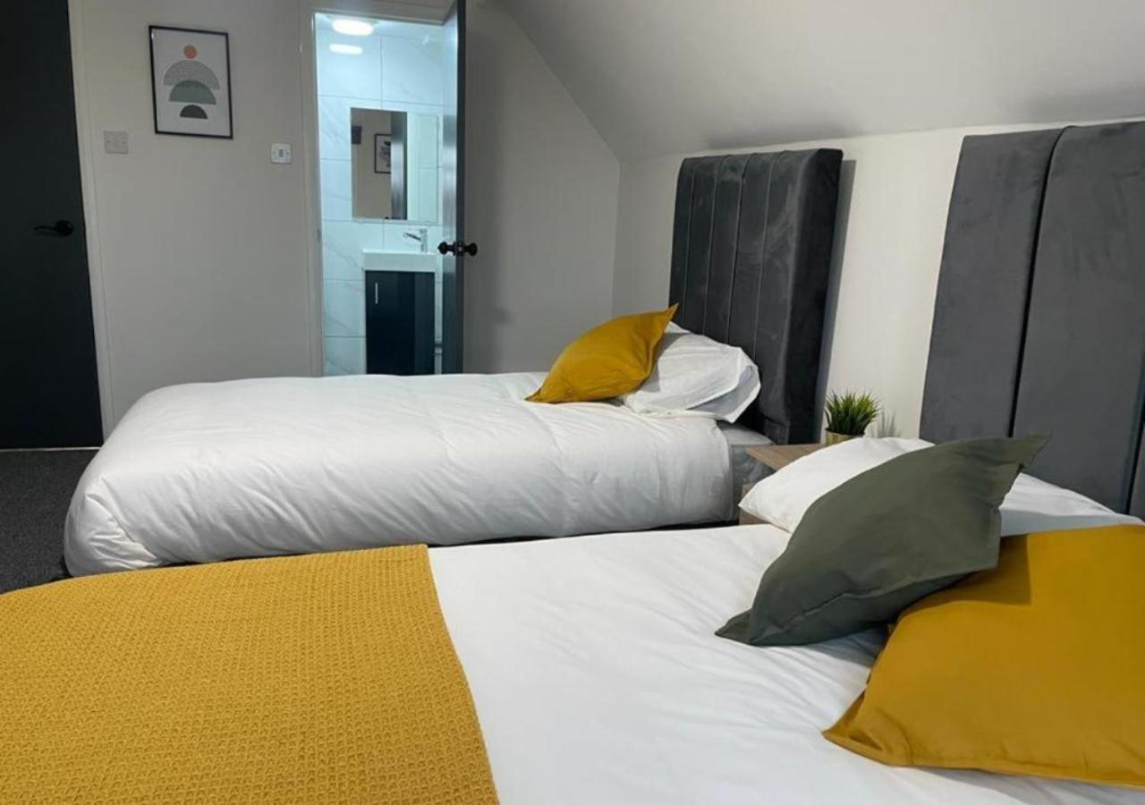 Woodford Hotel ロンドン エクステリア 写真